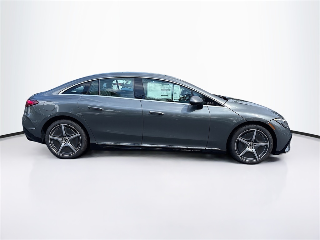 2026 Mercedes Benz EQE Sedan 4MATIC photo 3