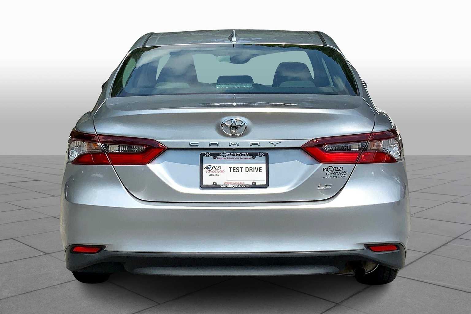 2023 Toyota Camry LE photo 4