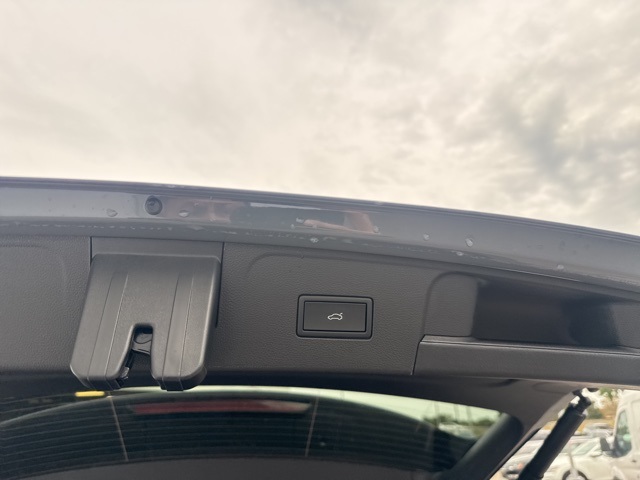 2026 Volkswagen Atlas SE Technology photo 10