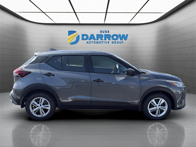 2025 Nissan Kicks Play S photo 6
