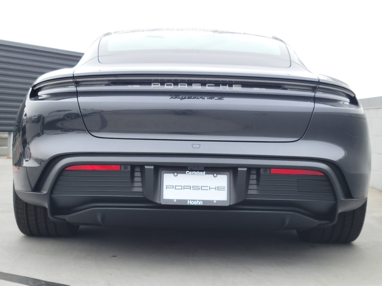 2025 Porsche Taycan 4S photo 11