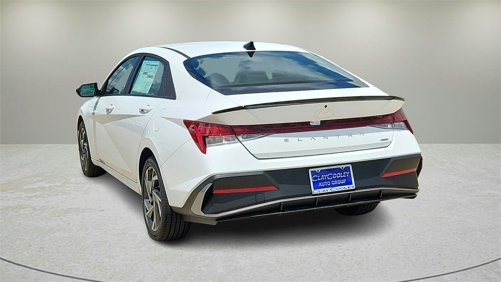 2025 Hyundai Elantra Hybrid SEL Sport photo 21