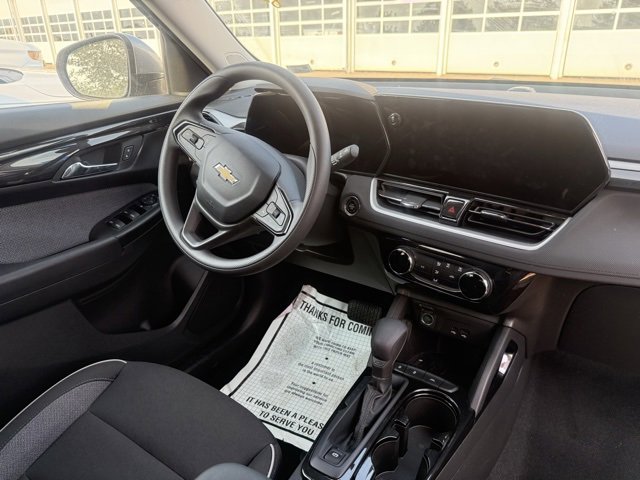 2024 Chevrolet Trailblazer LT photo 4
