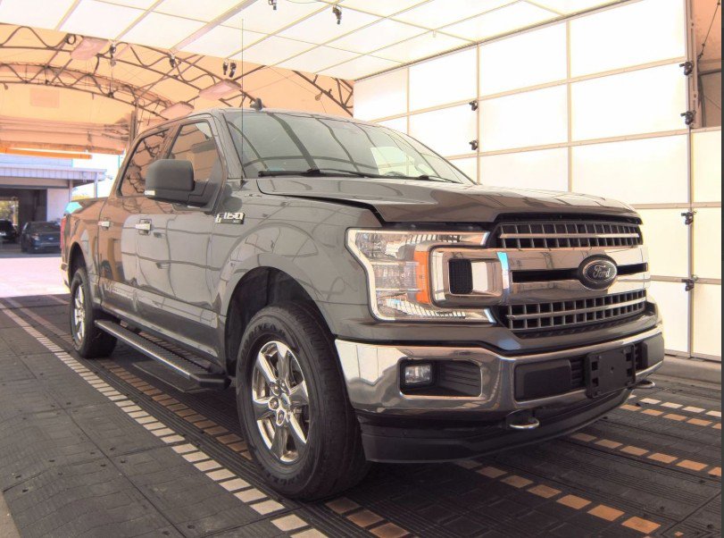 2019 Ford F-150 XLT photo 4