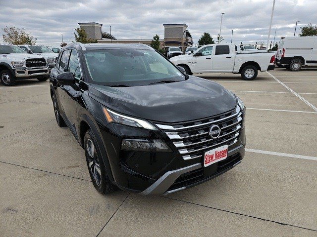 2024 Nissan Rogue SL photo 4