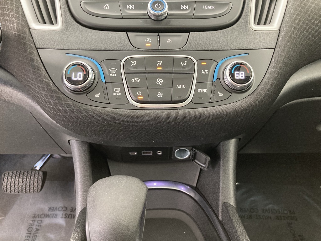 2024 Chevrolet Malibu 1LT photo 8