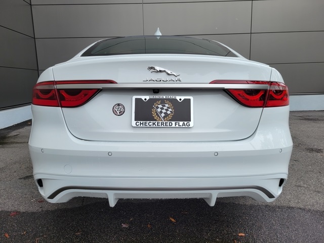 2024 Jaguar XF R-Dynamic SE photo 4