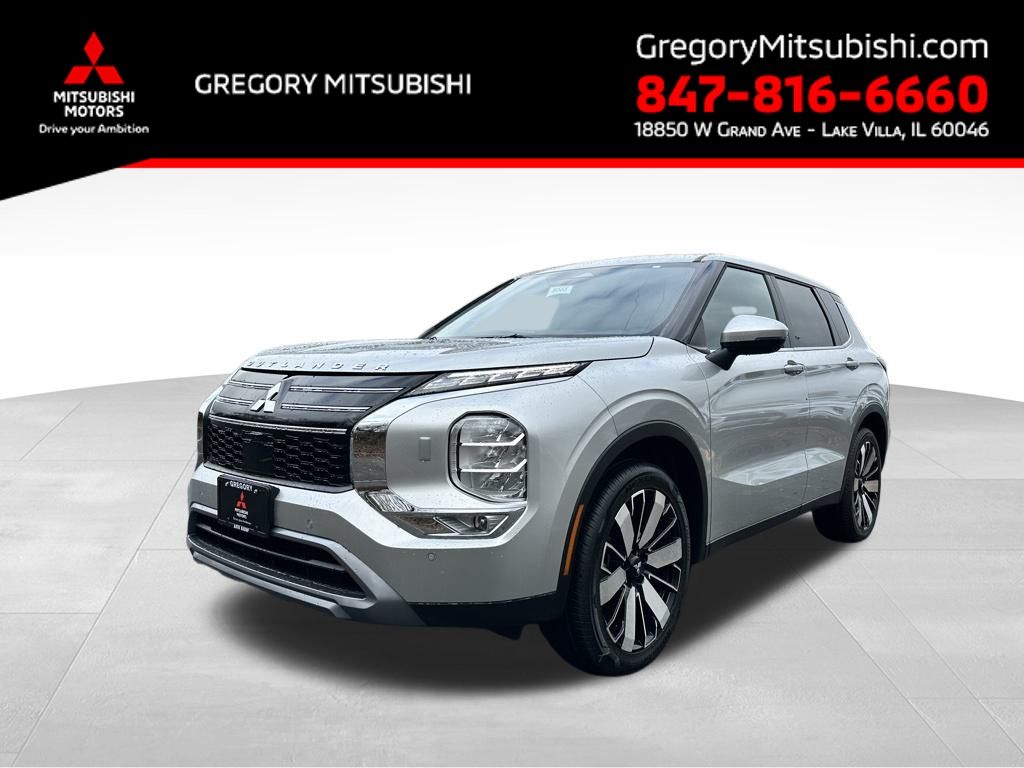 2025 Mitsubishi Outlander SE's photo