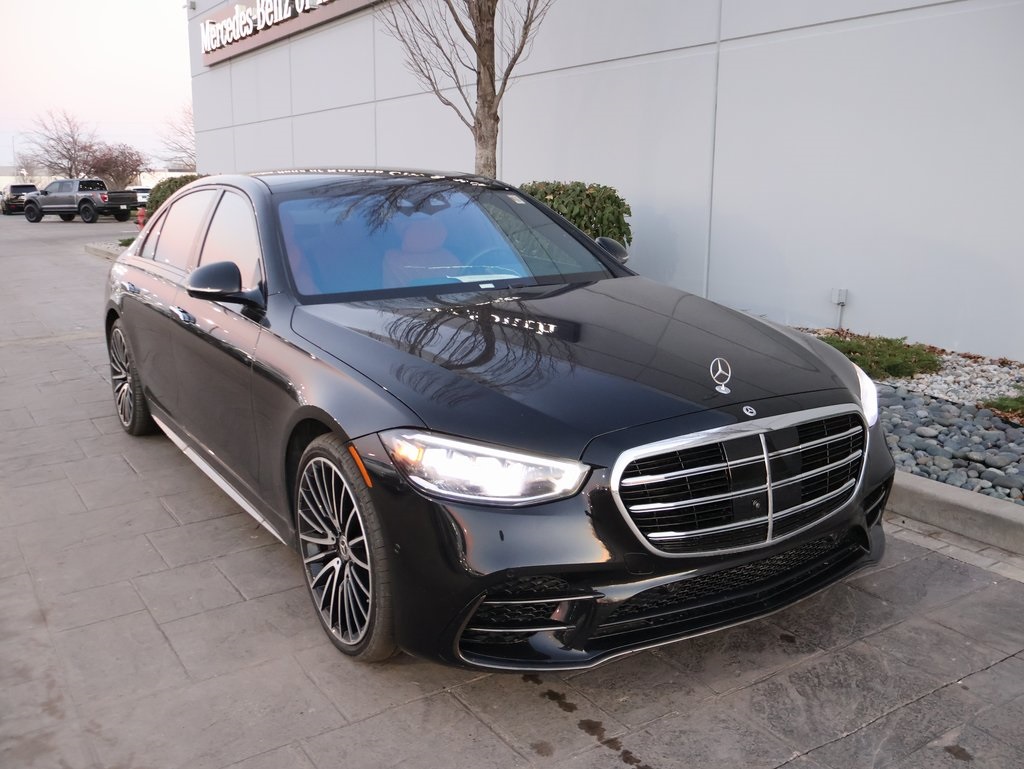 2023 Mercedes-Benz S-Class S 580's photo