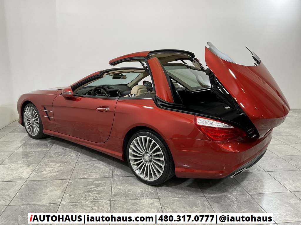 2016 Mercedes Benz SL 400 photo 38
