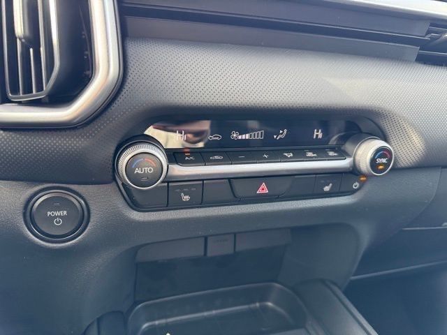 2025 Mazda CX-50 Preferred photo 24