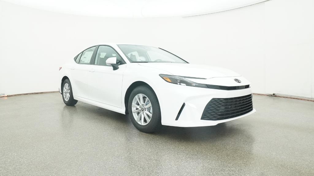 2026 Toyota Camry LE photo 12