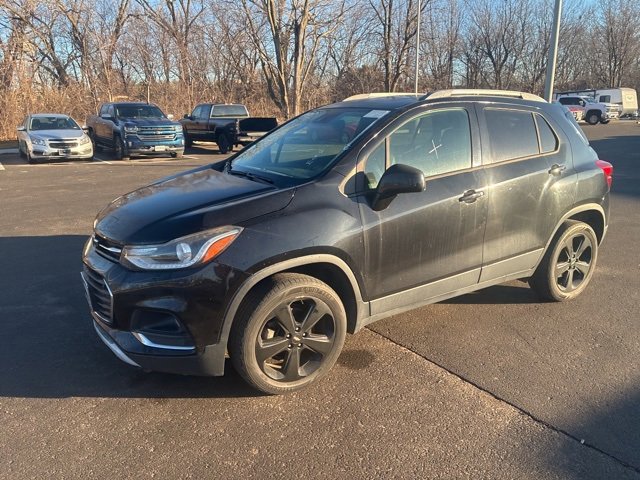 Used 2018 Chevrolet Trax Premier with VIN KL7CJRSB2JB565947 for sale in Kansas City