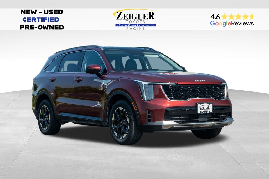 2025 Kia Sorento S's photo