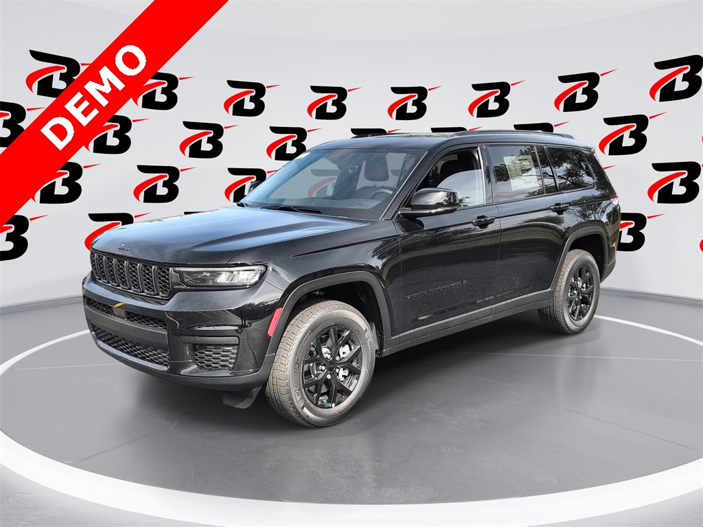 2025 Jeep Grand Cherokee L Altitude's photo
