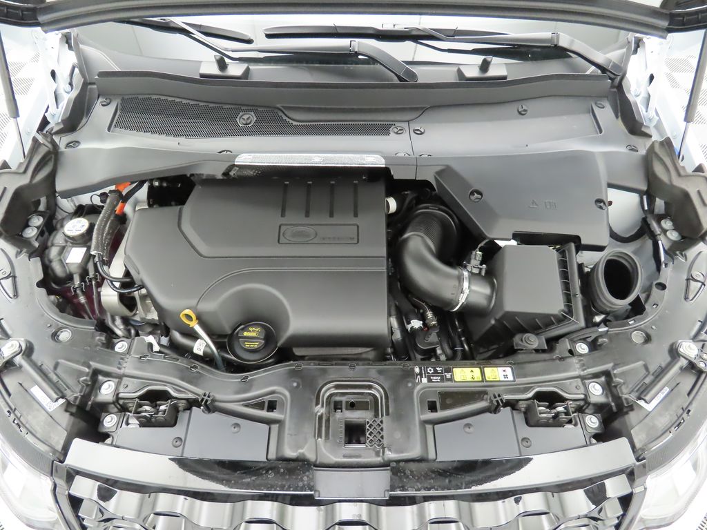 2025 Land Rover Discovery Sport S photo 28