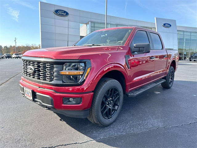 2025 Ford F-150 STX's photo