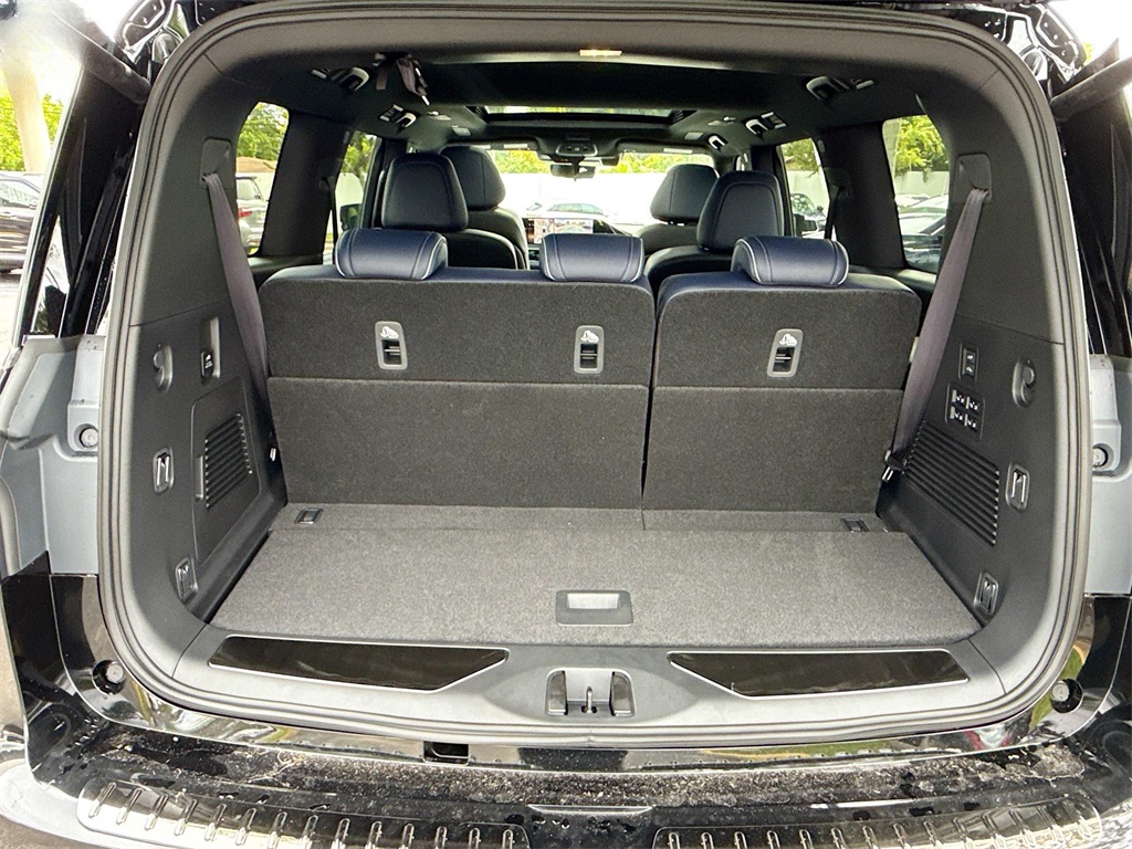 2026 Infiniti QX80 Sensory photo 29
