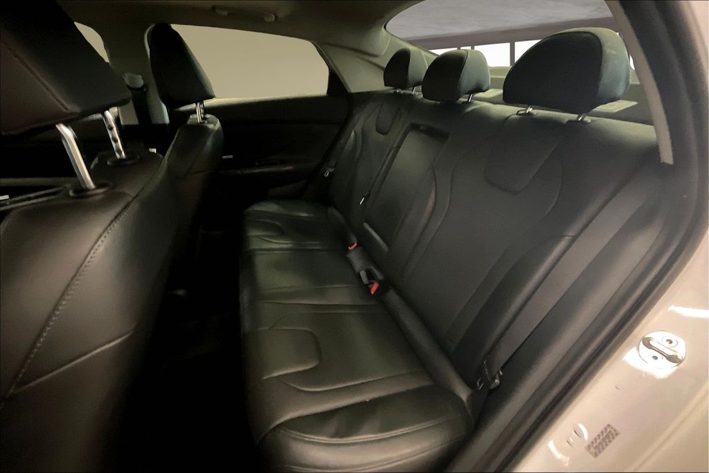2023 Hyundai Elantra Hybrid Limited photo 23