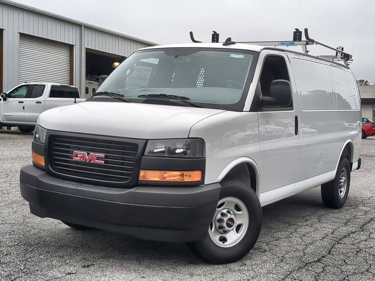 2025 GMC Savana Cargo Work Van's photo