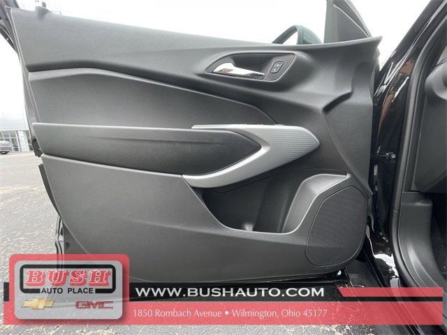 2025 Chevrolet Trax photo 18