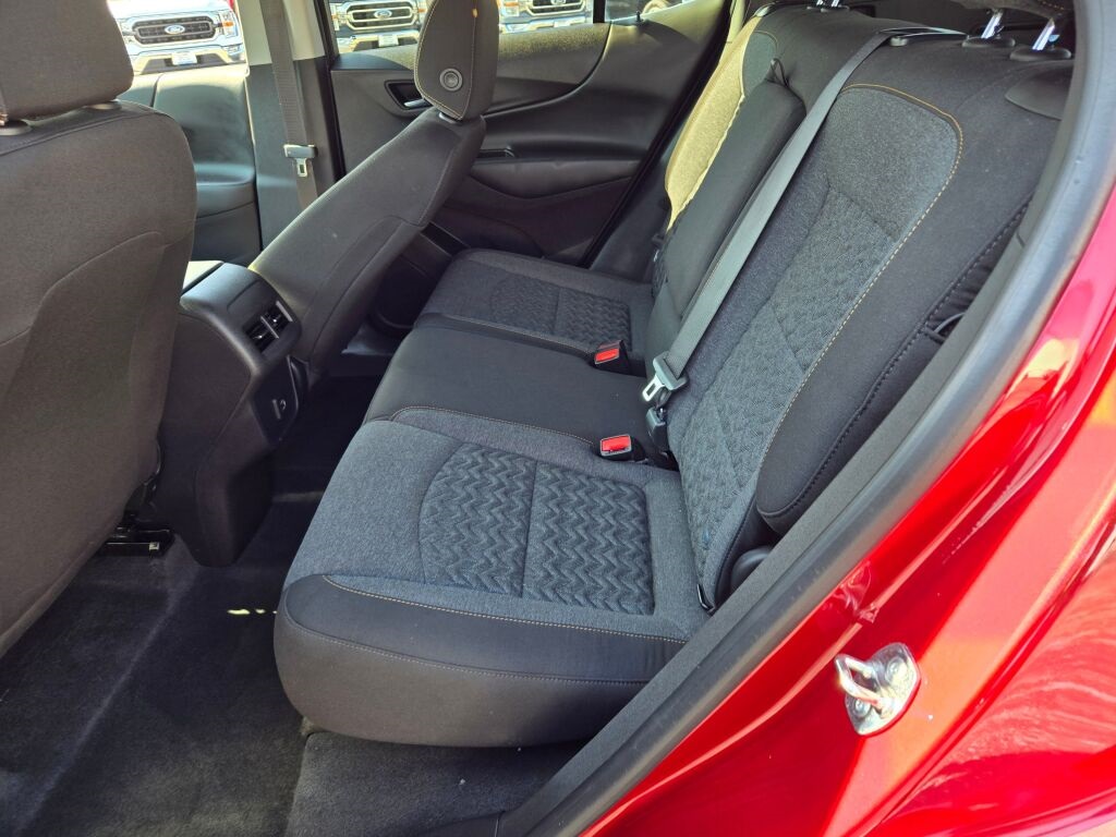2024 Chevrolet Equinox LT photo 11