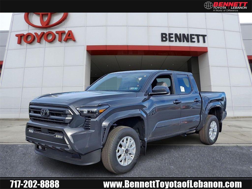 2025 Toyota Tacoma SR5's photo