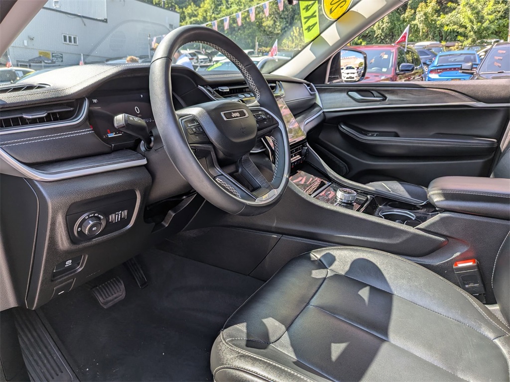 2023 Jeep Grand Cherokee Limited photo 10