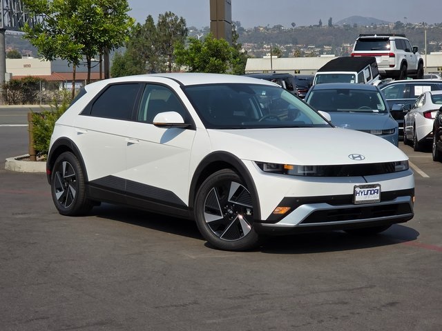 Used 2025 Hyundai IONIQ 5 SE with VIN 7YAKM4DA7SY018113 for sale in El Cajon, CA