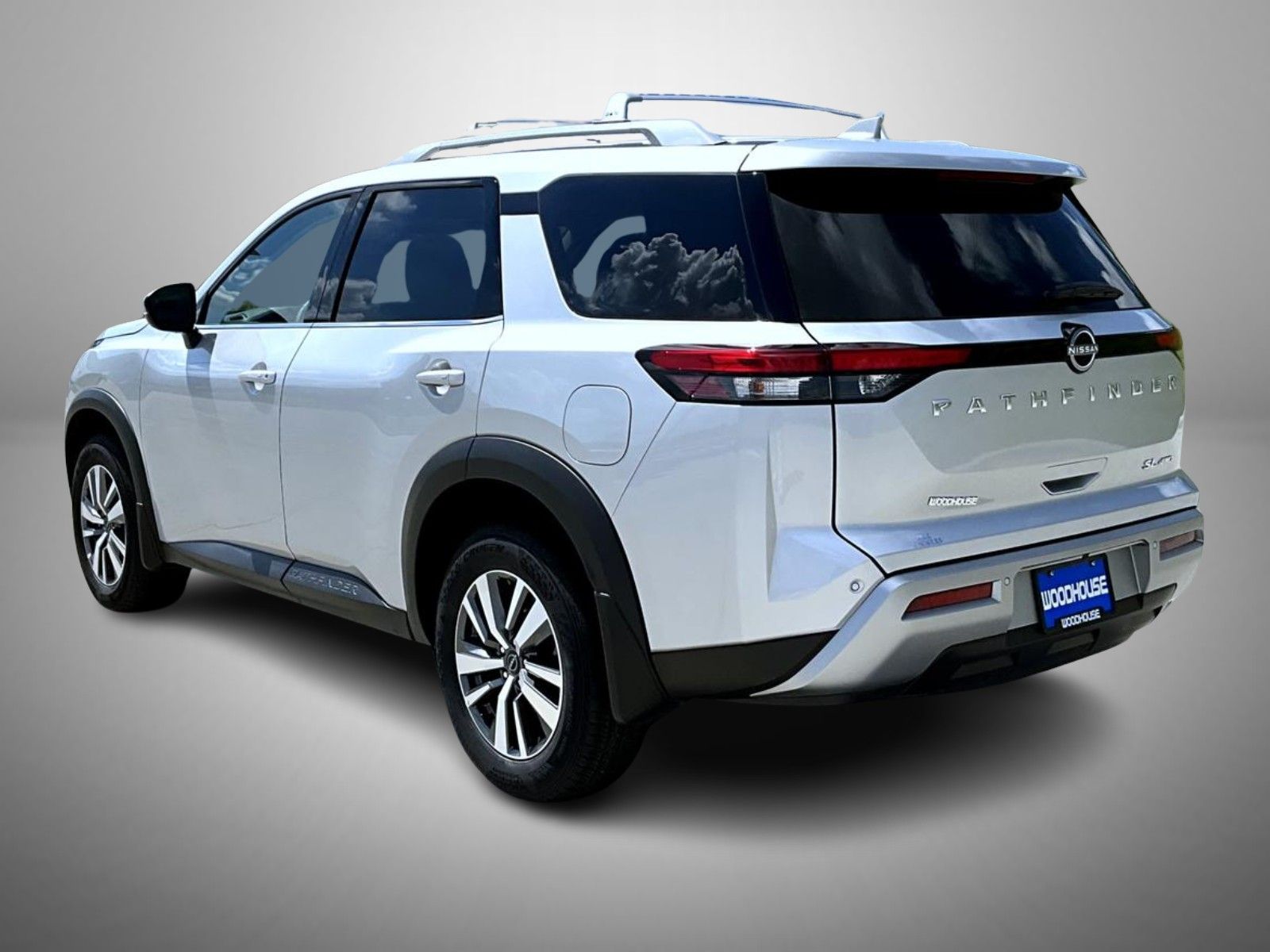 2025 Nissan Pathfinder SL photo 6