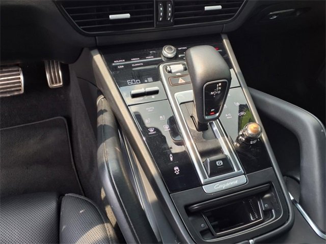 2020 Porsche Cayenne Turbo photo 22