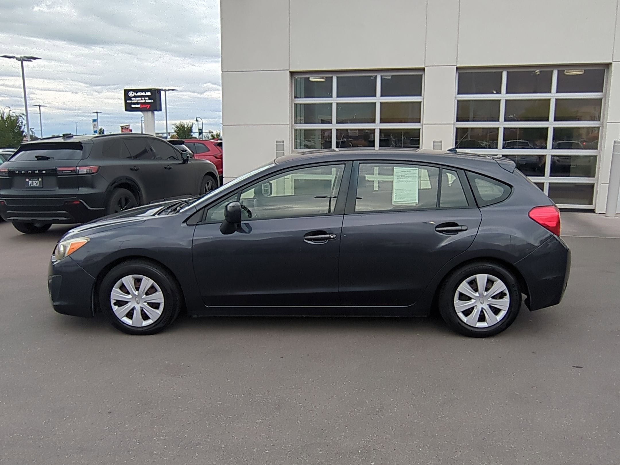 2014 Subaru Impreza Base photo 6