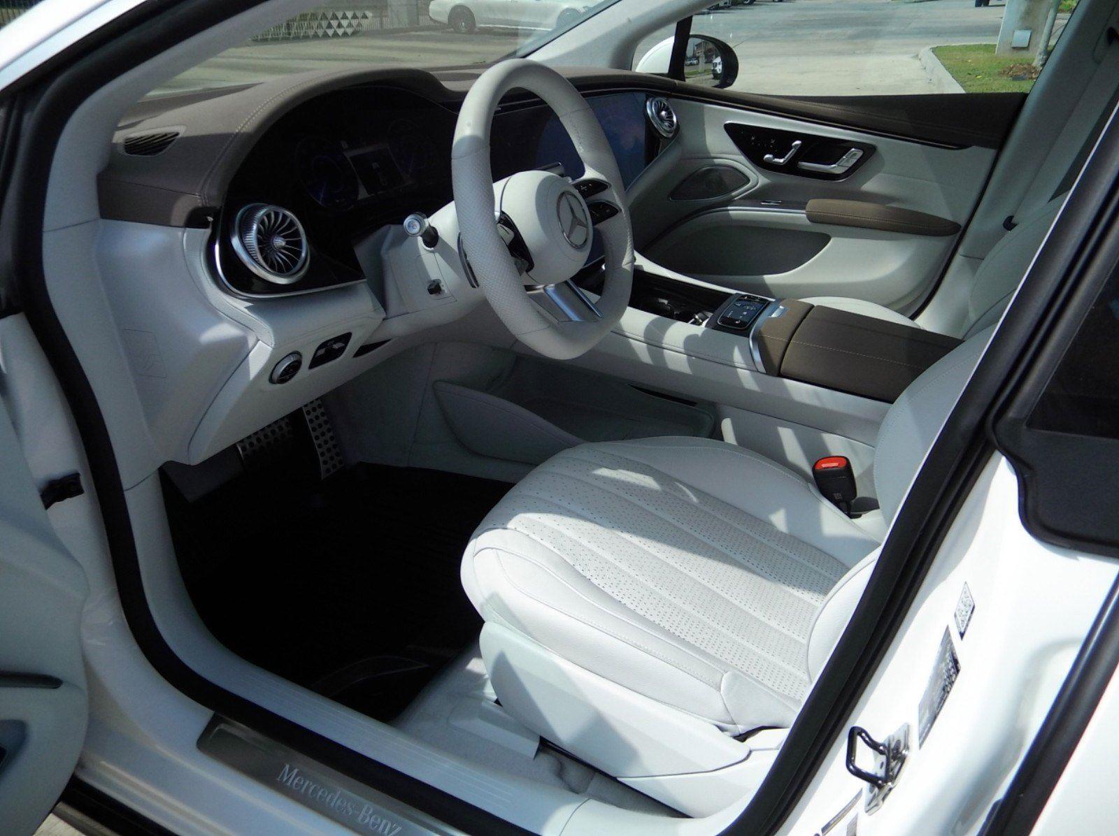Used 2022 Mercedes-Benz EQS Base with VIN W1KCG4EB5NA016504 for sale in Lafayette, LA
