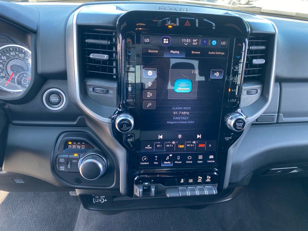 2024 Ram 2500 Big Horn photo 11