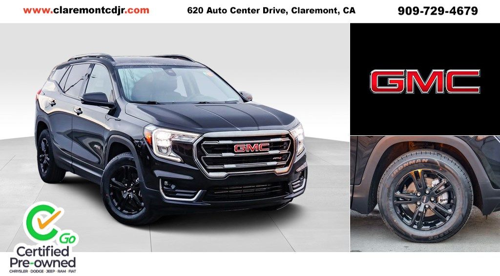 2023 GMC Terrain AT4's photo