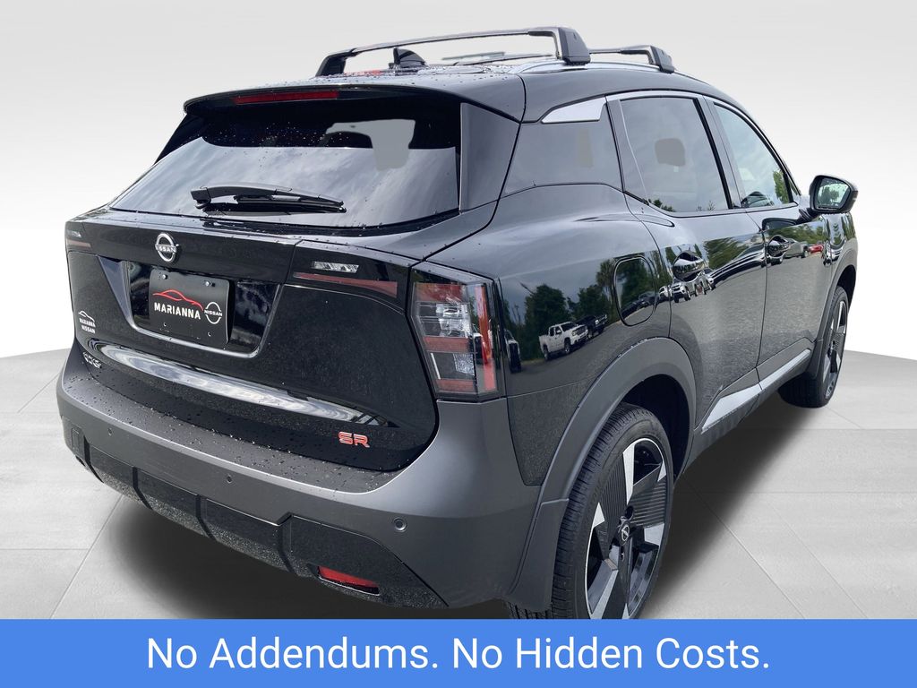 2025 Nissan Kicks SR photo 4