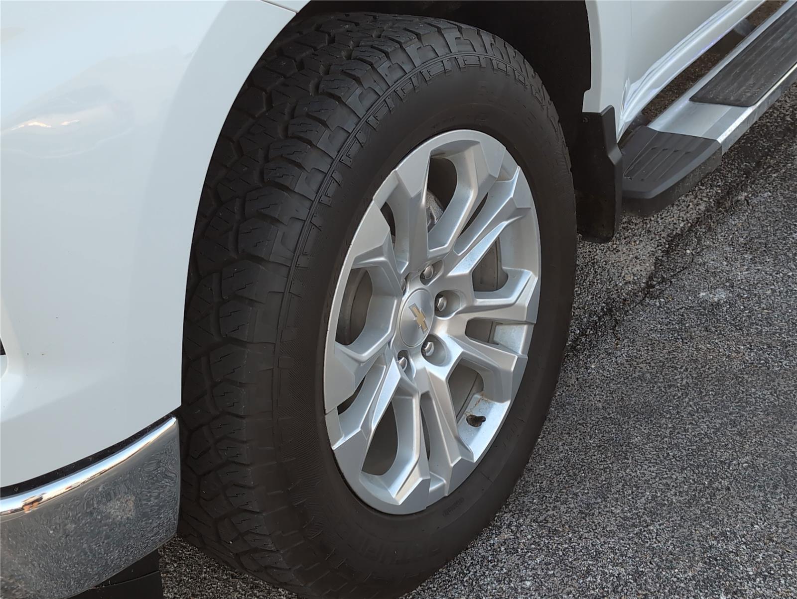 2023 Chevrolet Silverado 1500 LTZ photo 30