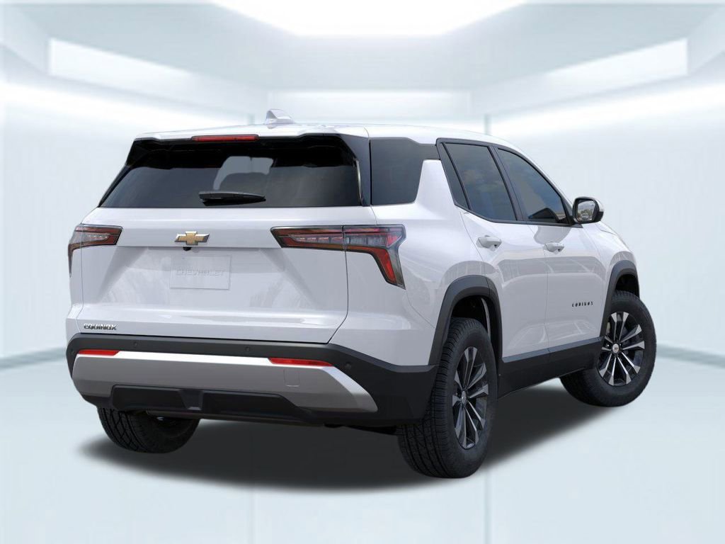 2026 Chevrolet Equinox LT photo 2