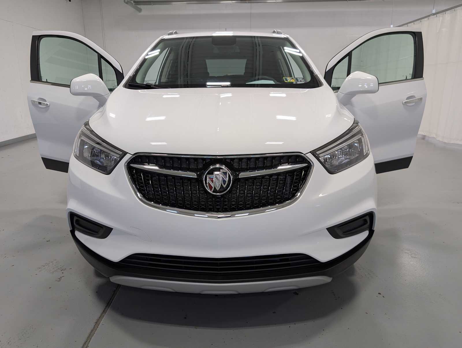 2021 Buick Encore Preferred photo 14