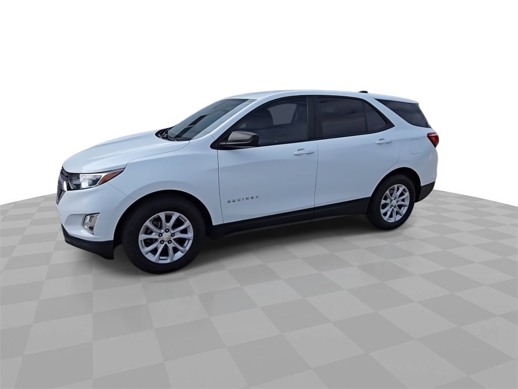 2021 Chevrolet Equinox LS photo 4