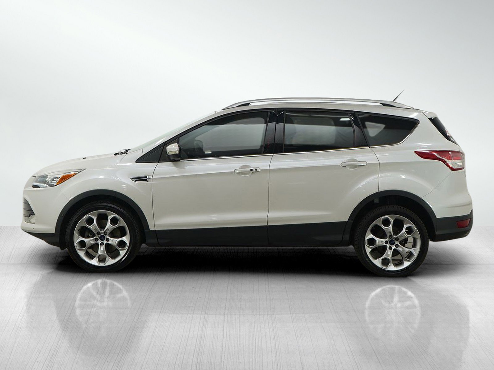 Used 2014 Ford Escape Titanium with VIN 1FMCU9J9XEUE26731 for sale in White Bear Lake, Minnesota