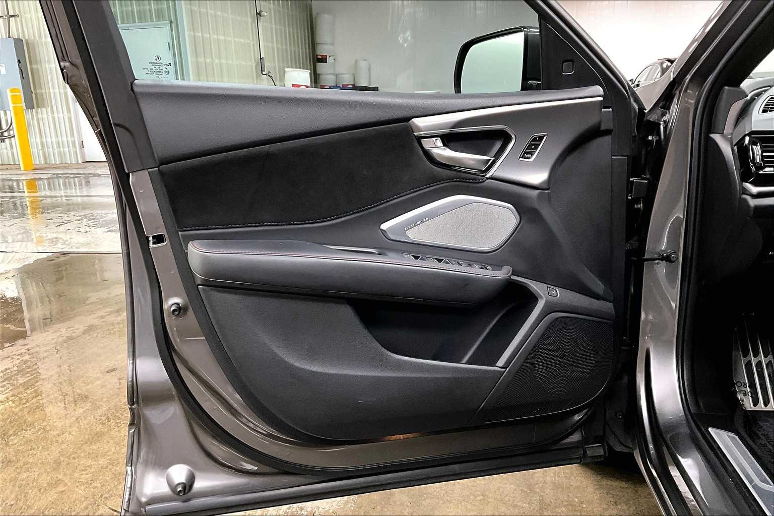 2023 Acura RDX A-Spec photo 21