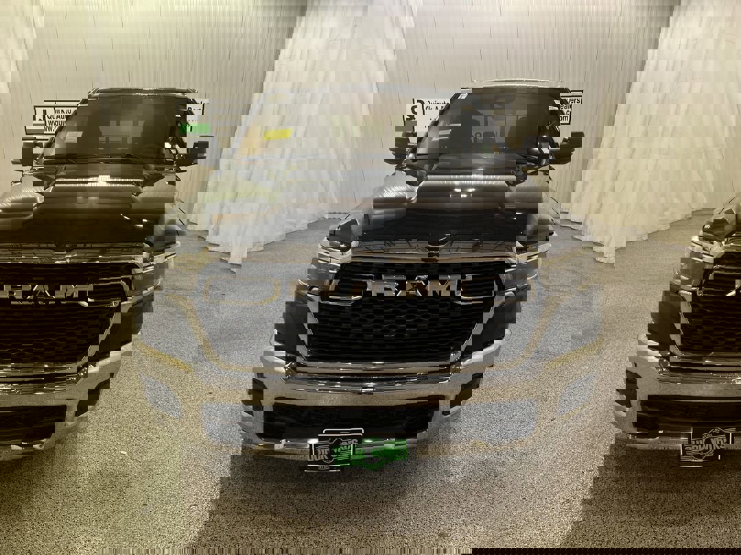 2025 Ram 1500 Big Horn photo 2