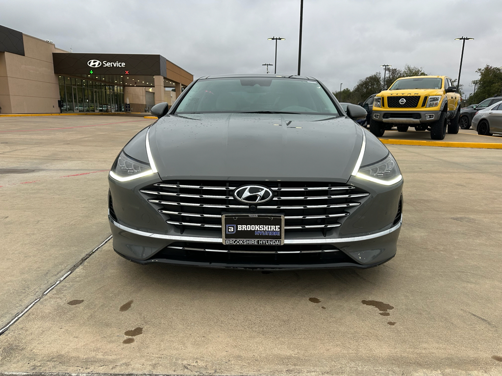 2023 Hyundai Sonata Hybrid Limited photo 2