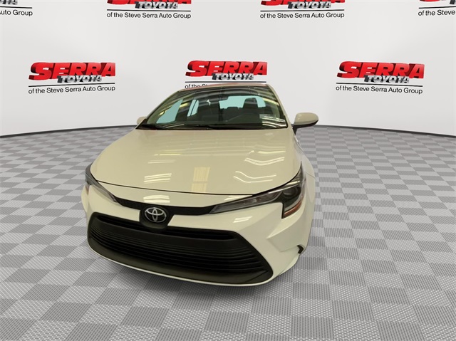2024 Toyota Corolla LE photo 4