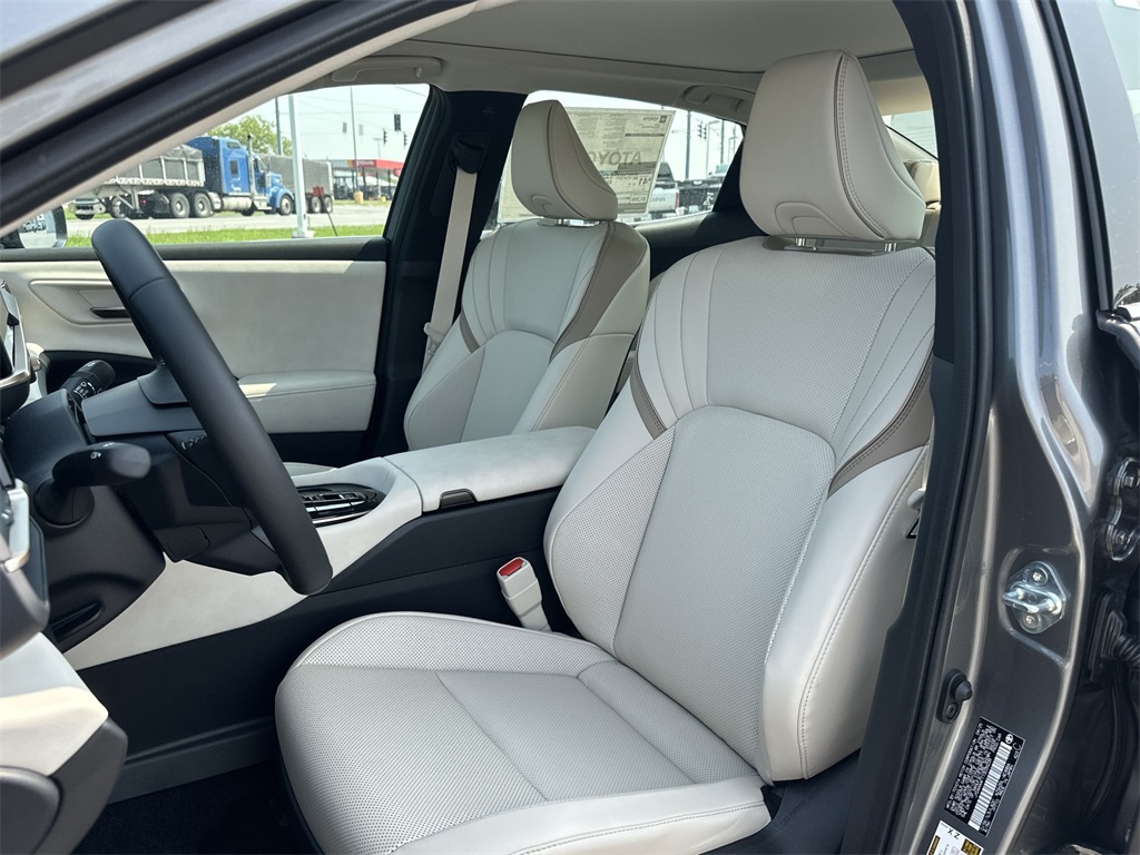 2026 Toyota Crown Limited photo 11
