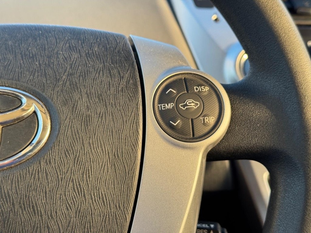 2012 Toyota Prius V Five photo 22