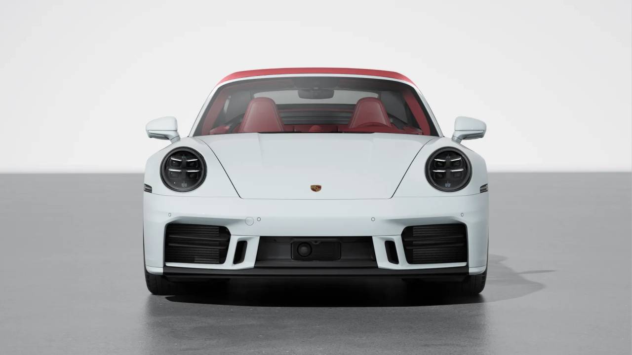 2026 Porsche 911 4S Cabriolet photo 9