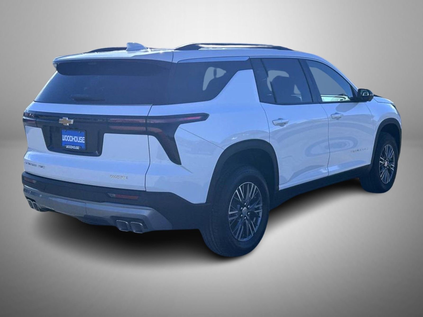 2026 Chevrolet Traverse photo 3