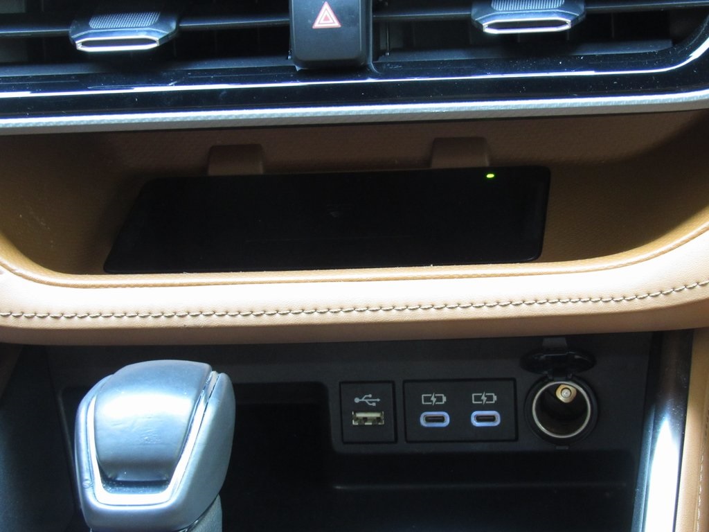 2023 Toyota Highlander Platinum photo 29